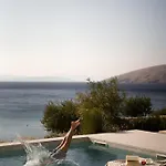 Marim Villa *