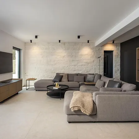 Villa Marim *